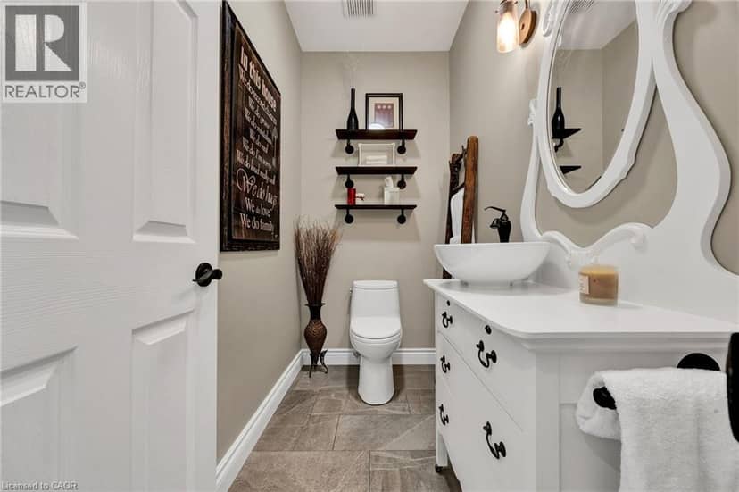 10 MEADOW HEIGHTS Drive — photo 22 of 40