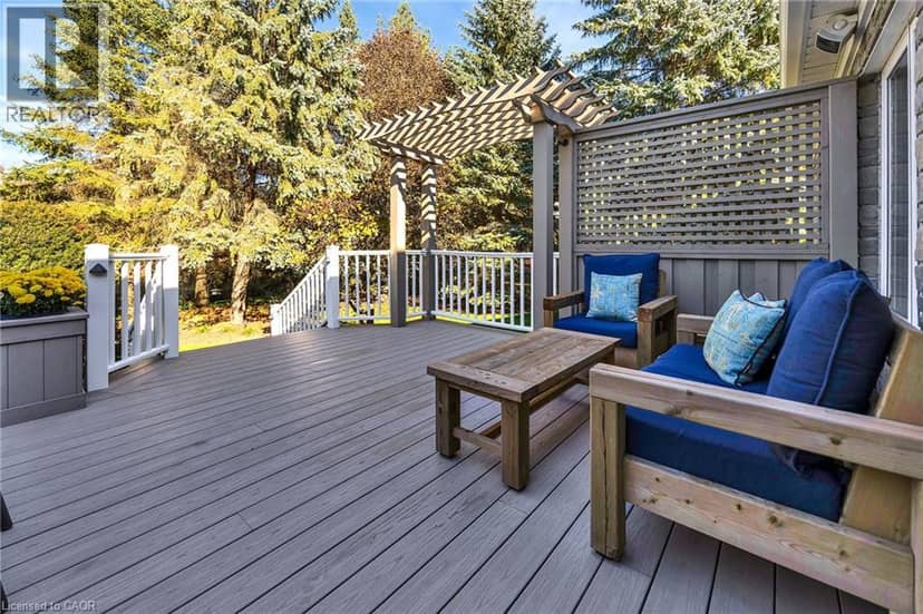 10 MEADOW HEIGHTS Drive — photo 38 of 40