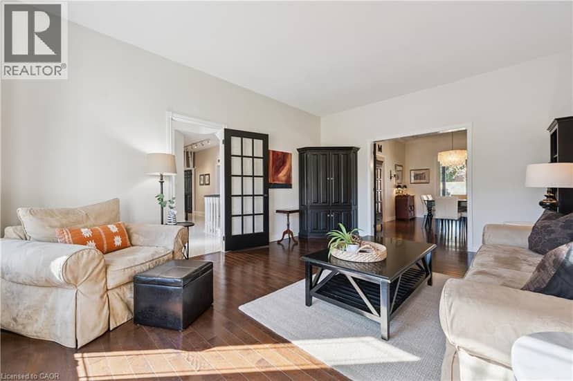 44 BREWSTER Place — photo 7 of 40