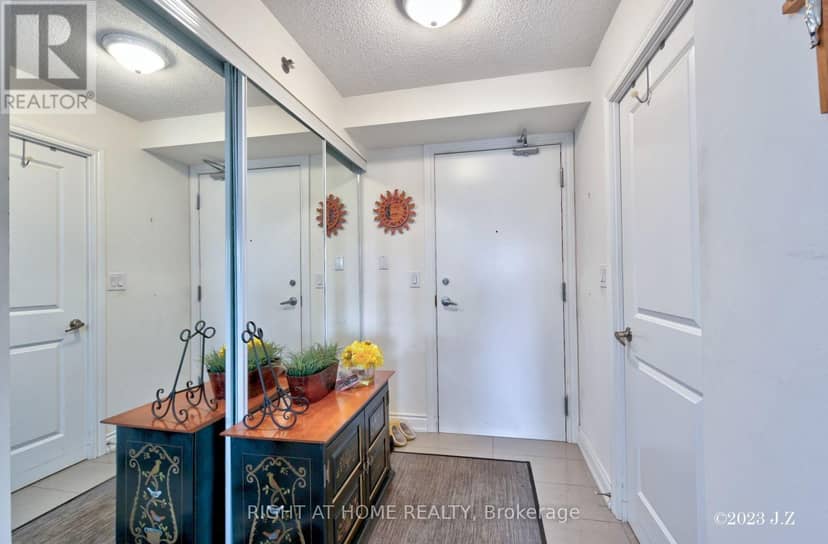 312 - 760 Sheppard Avenue W, Toronto, photo 4