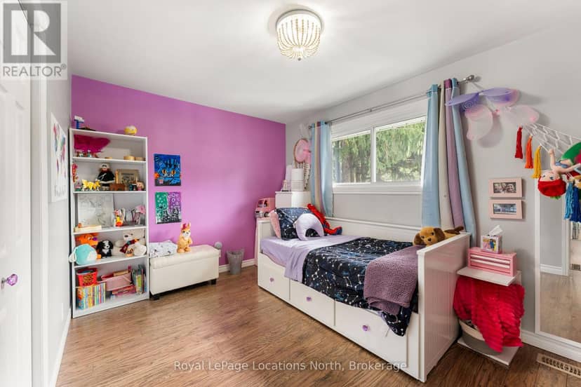 142 Campbell Street — photo 16 of 40