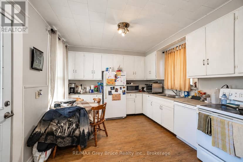 516 4th Avenue E — photo 32 of 40