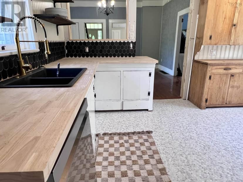 25 Dawson Lane — photo 12 of 40