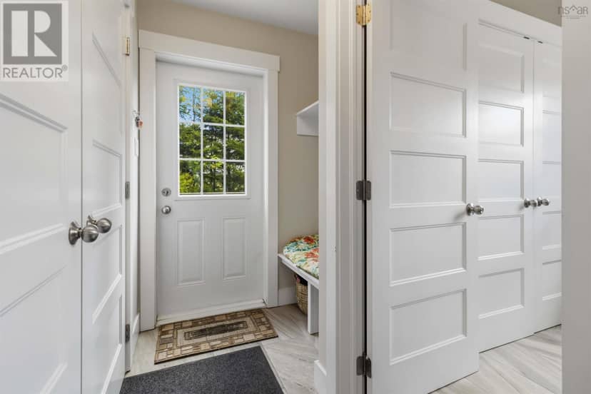 159 Summit Crescent — photo 19 of 40