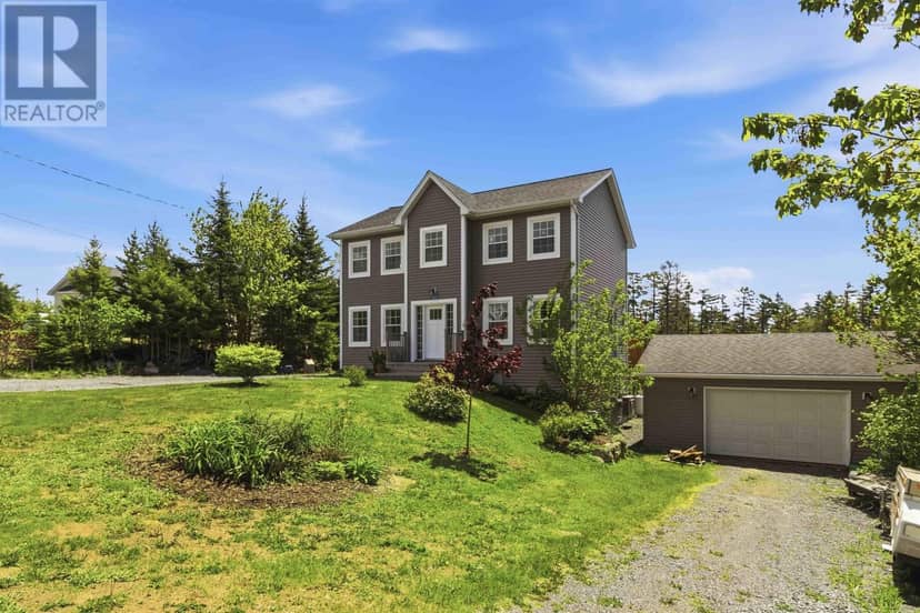 159 Summit Crescent — photo 4 of 40
