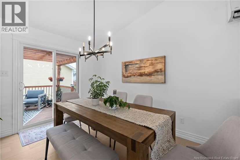 155 du Moulin Street — photo 9 of 40