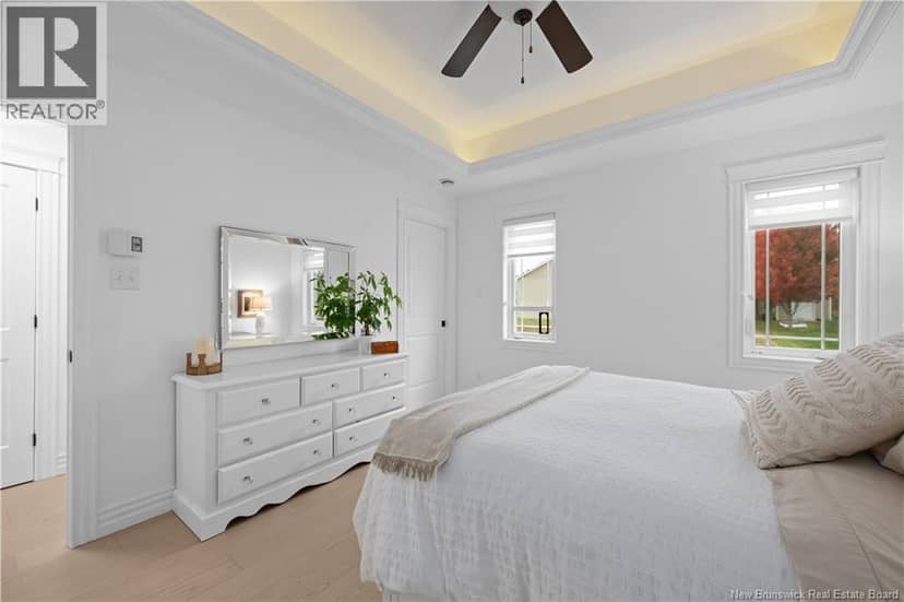 155 du Moulin Street — photo 19 of 40