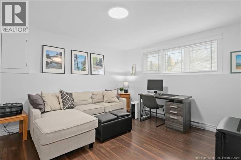155 du Moulin Street — photo 26 of 40