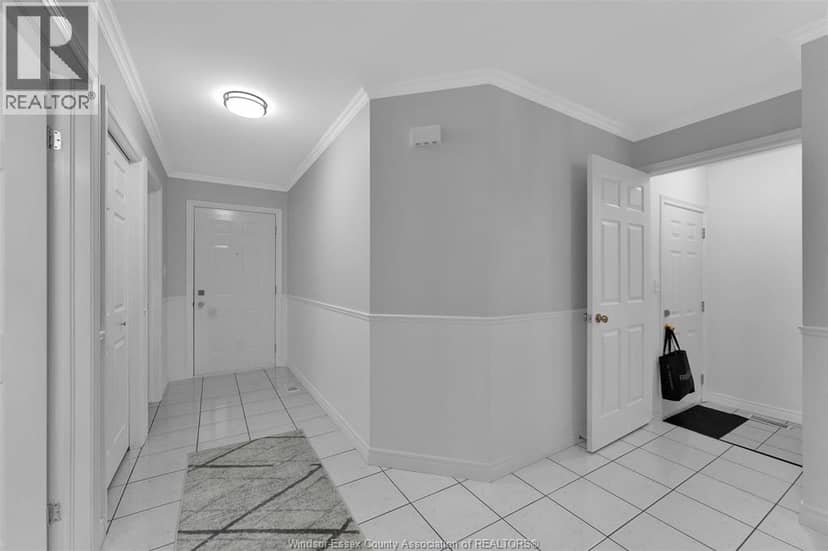 11146 Firgrove, Windsor, photo 8