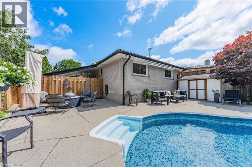 107 LAURENTIAN Drive — photo 33 of 40