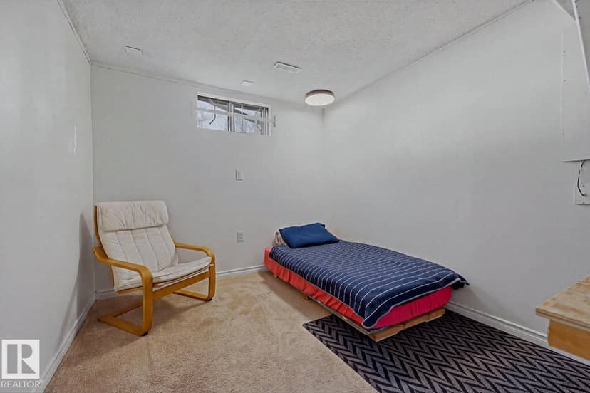 8415 176A ST NW — photo 36 of 40