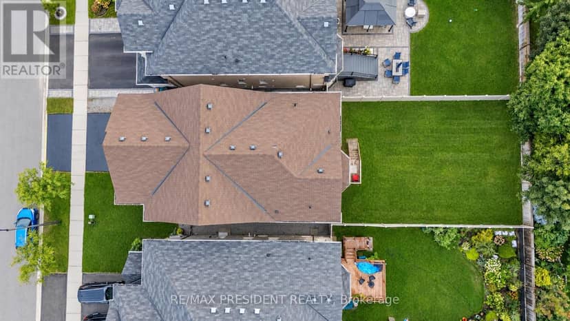 31 Monarch Drive, Halton Hills, photo 4