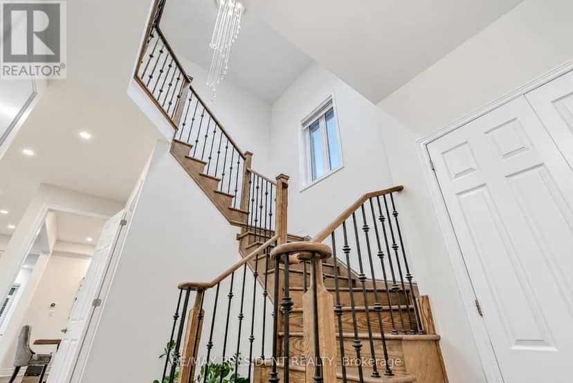 31 Monarch Drive, Halton Hills, photo 6