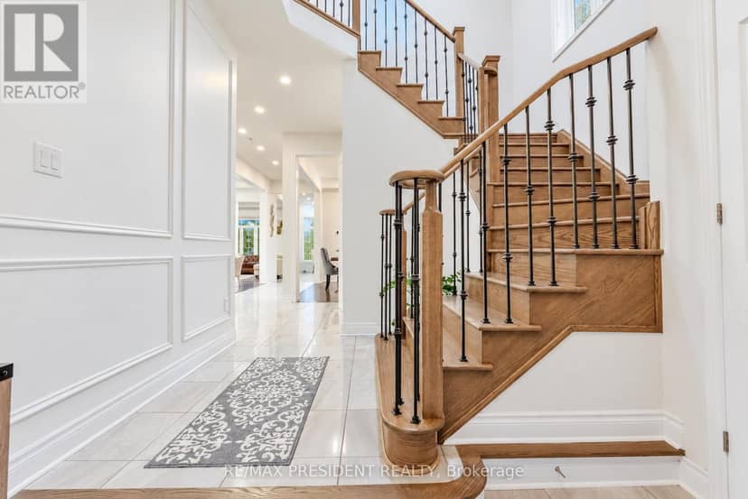 31 Monarch Drive, Halton Hills, photo 7