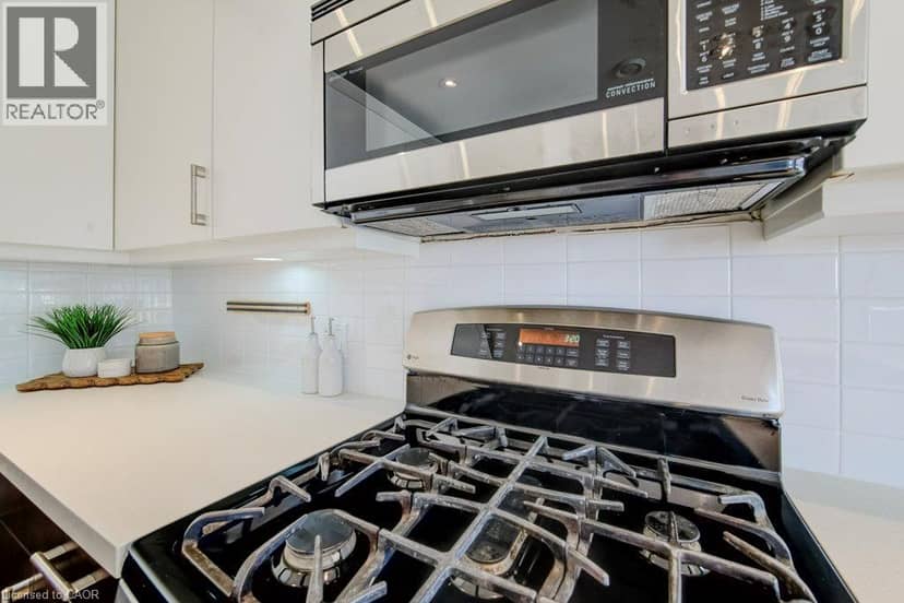188 KING Street S Unit# 401, Waterloo, photo 8