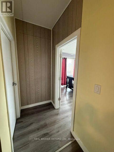 1202 - 318 Spruce Street — photo 14 of 29