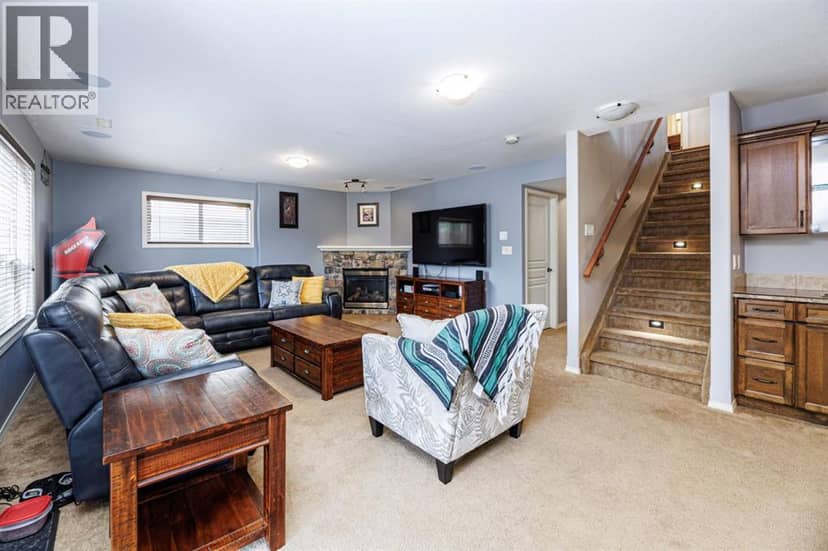 38 Ivany Close — photo 23 of 38