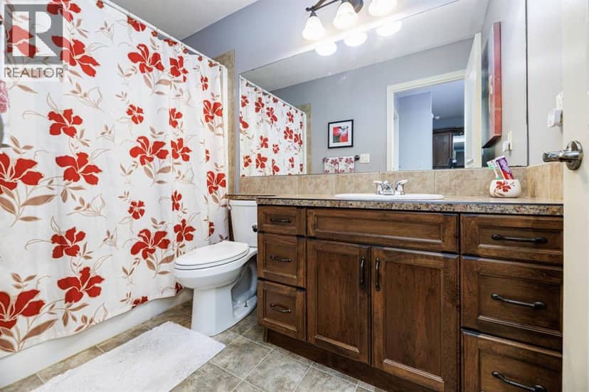 38 Ivany Close — photo 26 of 38