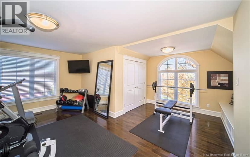 190 Marlborough Drive — photo 33 of 40