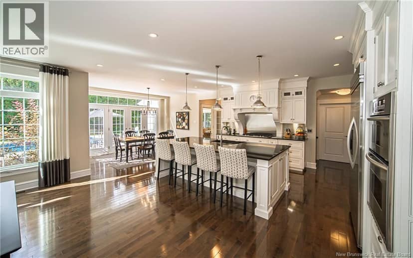 190 Marlborough Drive — photo 9 of 40