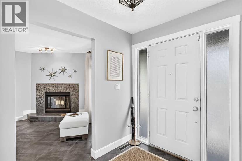 6 Edgedale Way NW, Calgary, photo 5