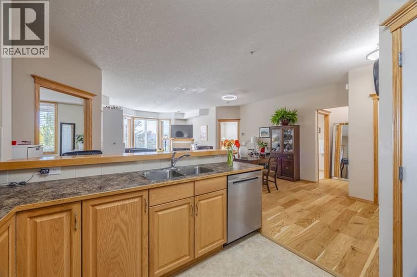 237, 15 Everstone Drive SW — photo 12 of 37
