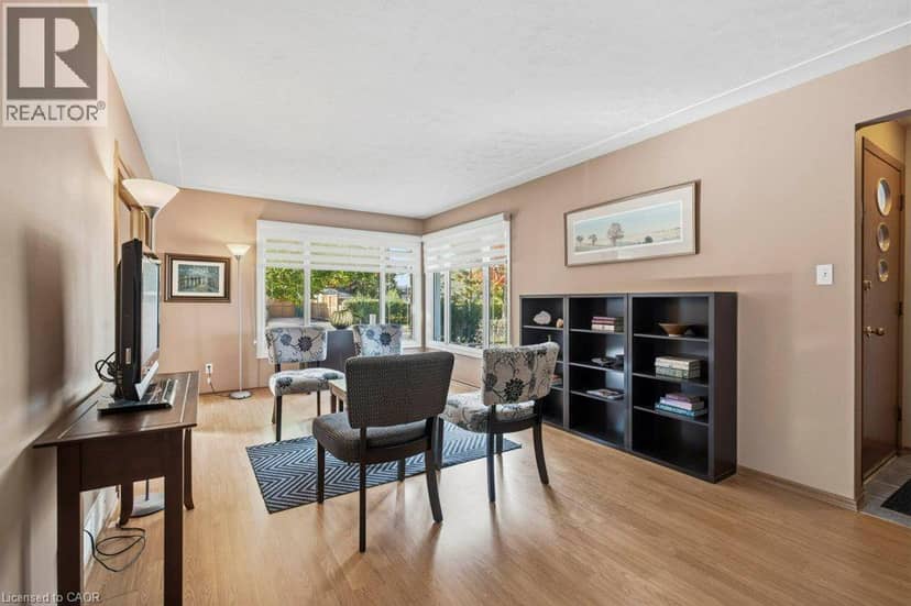 88 BOND Street — photo 11 of 32