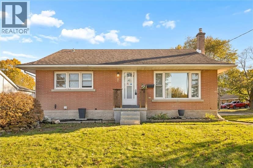 7 PRUETER Avenue, Kitchener, photo 2