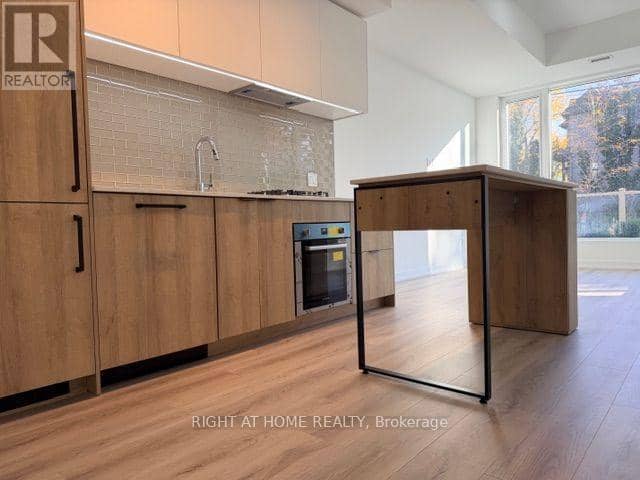 104 - 722 Marlee Avenue — photo 10 of 20