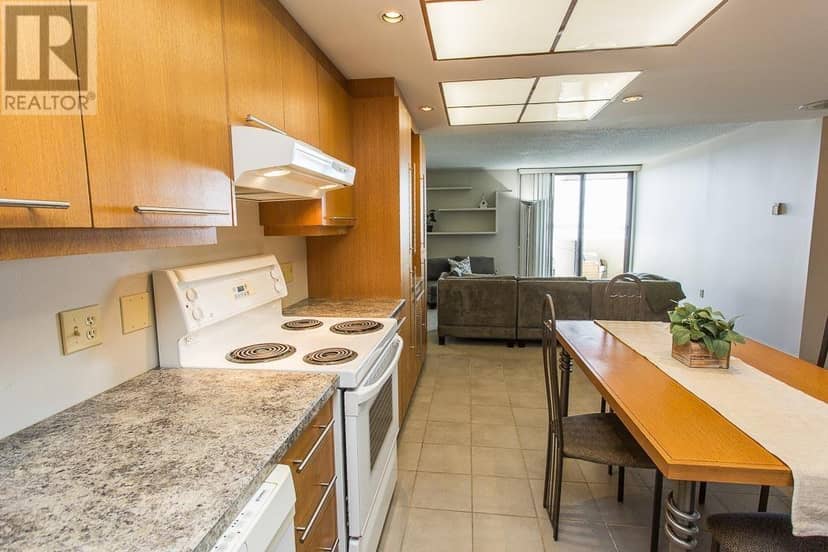 1139 Queen ST E # 1107 — photo 16 of 40