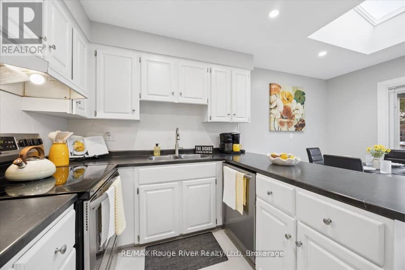 137 Pringle Drive — photo 11 of 40