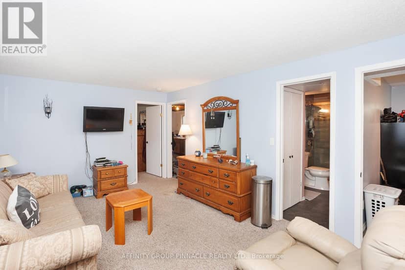 7 Hawk Street — photo 21 of 40