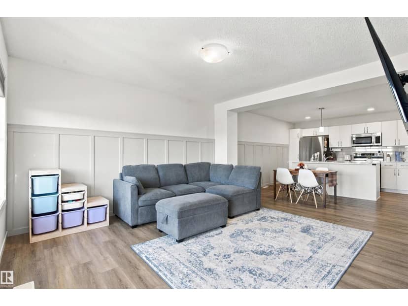 #61 50 McLaughlin Dr — photo 11 of 40