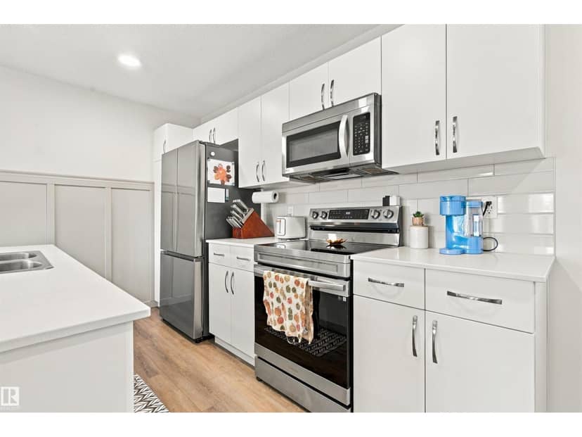 #61 50 McLaughlin Dr — photo 17 of 40
