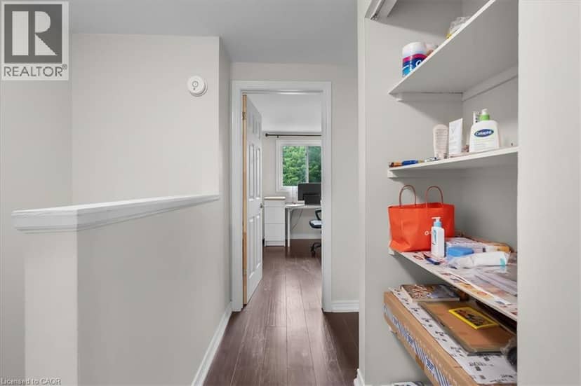 421 BAIRSTOW Crescent — photo 18 of 33