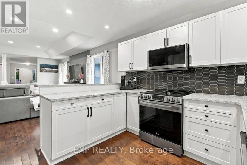 969 Bitterbush Crescent — photo 17 of 38