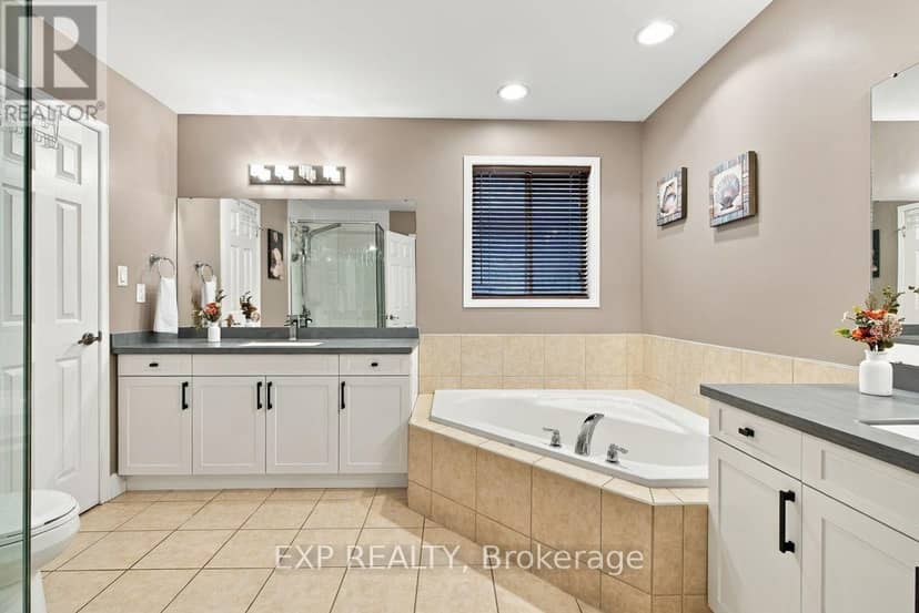 969 Bitterbush Crescent — photo 23 of 38