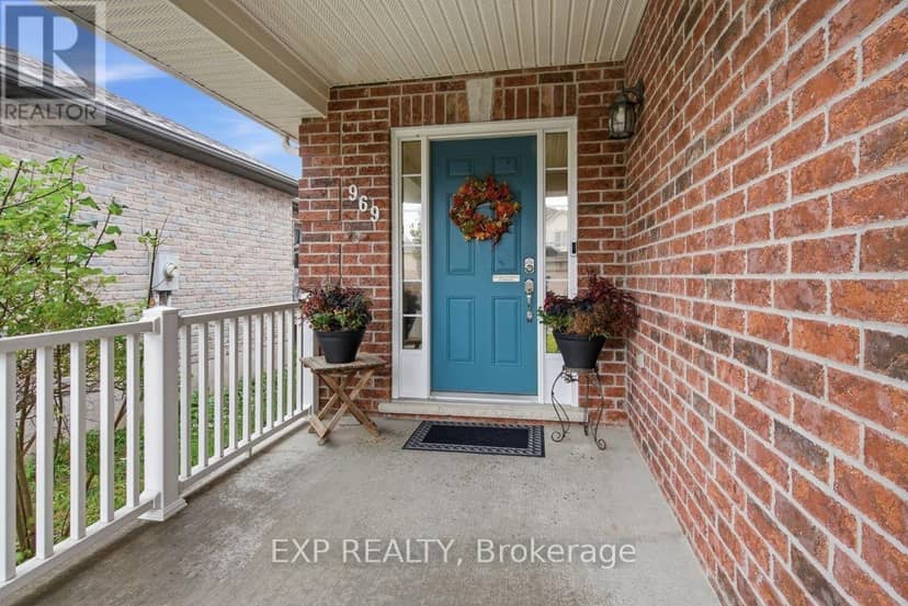 969 Bitterbush Crescent, London North, photo 4