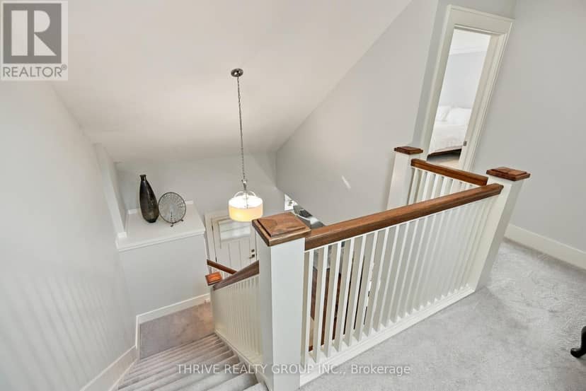 6 - 352 Ridout Street S — photo 34 of 40