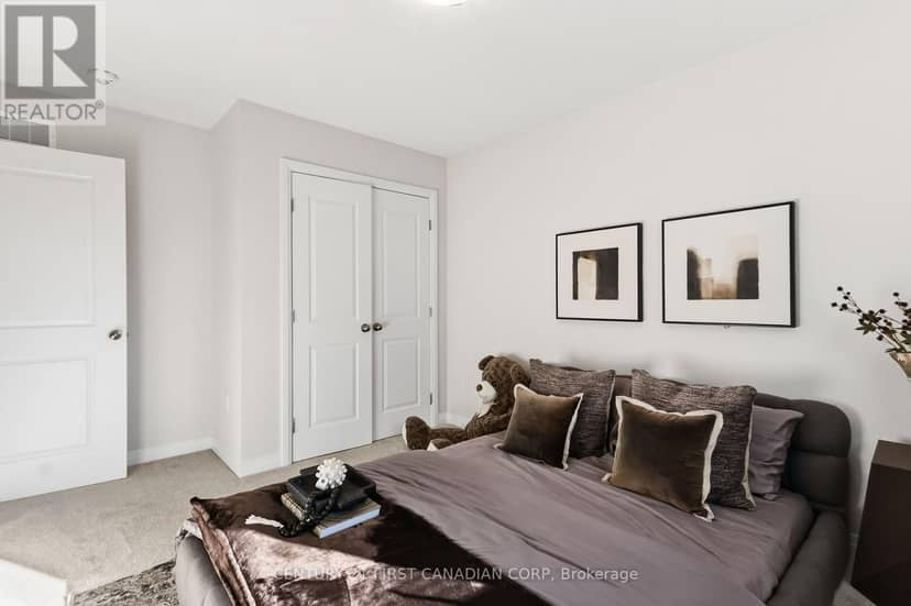 6878 Heathwoods Avenue — photo 28 of 35