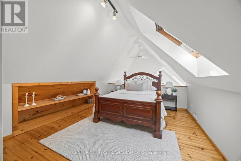 60 Beattie Avenue — photo 23 of 40