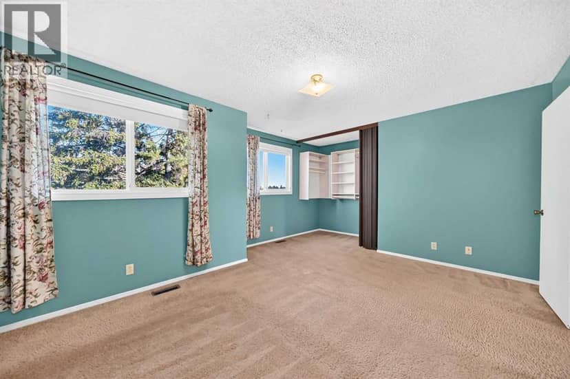 17, 4940 39 Avenue SW — photo 9 of 19