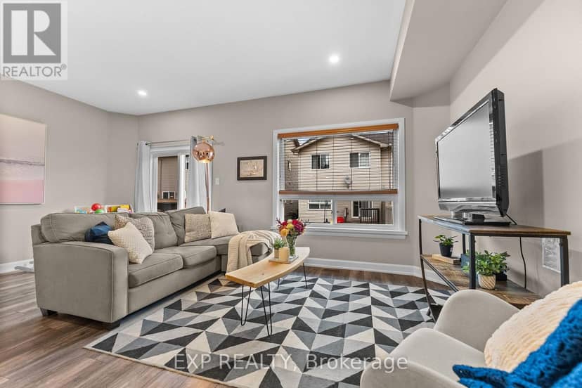 76 Vimy Ridge Crescent — photo 13 of 37