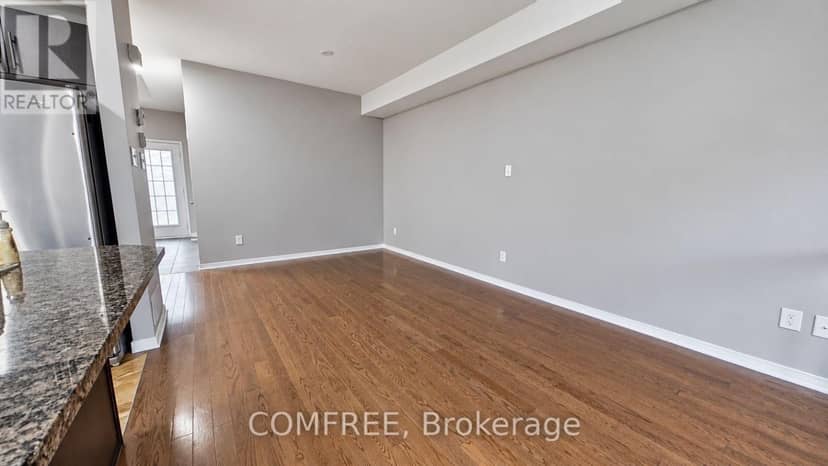 26 Dundalk Private, Ottawa, photo 2