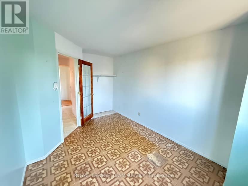 86 Hummingbird Crescent — photo 16 of 21