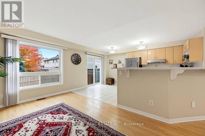 345 Applecross Crescent — photo 10 of 40