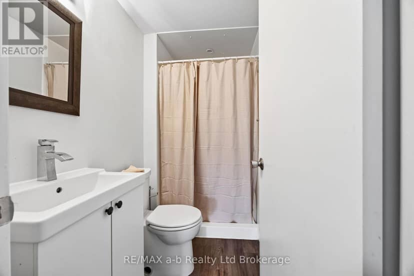 269 Ferncrest Road — photo 14 of 38