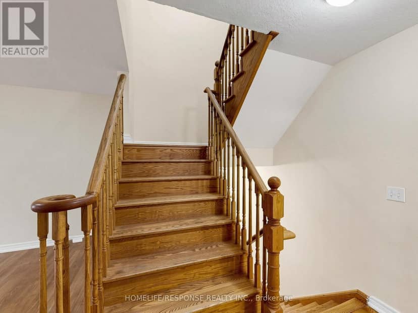 32 - 800 West Ridge Boulevard — photo 17 of 40