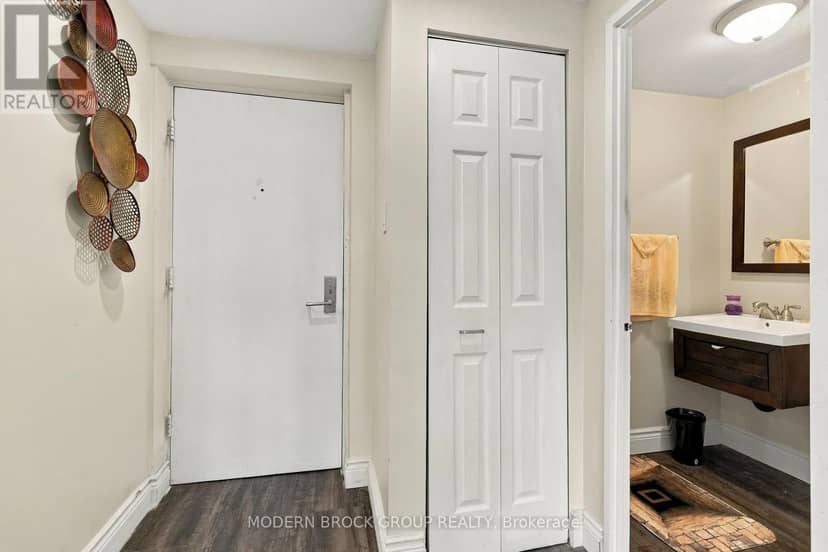 902 - 109 King Street E, Brockville, photo 8