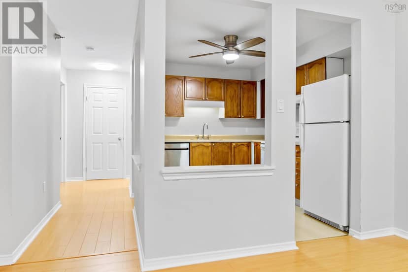 306 83 Kearney Lake Road, Cambria Park — photo 13 of 39
